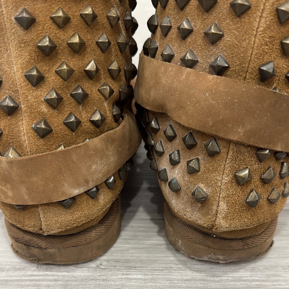 Koolaburra Talia Studded Calf Boots - Picture 6 of 9